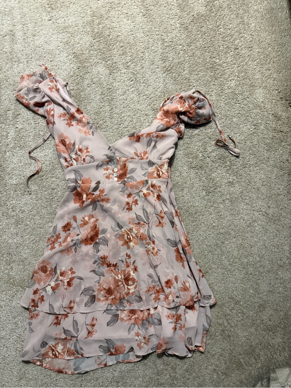 Altar'd State Dusty Blush Floral Tiered Midi Dress with Rust Blooms